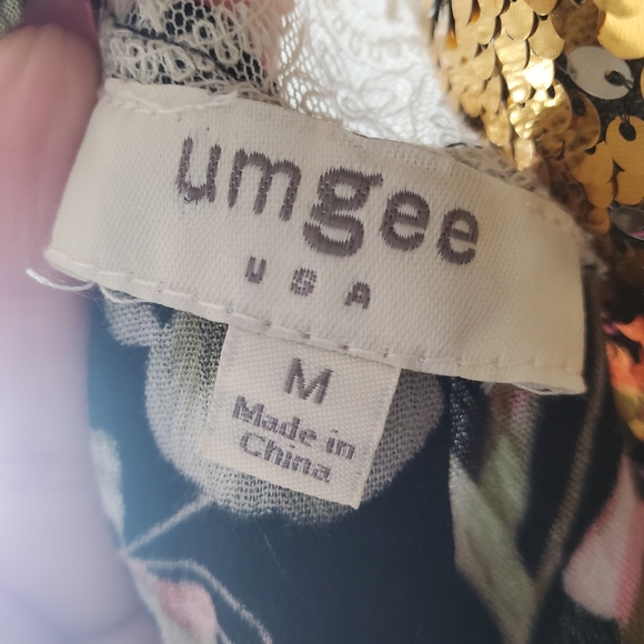 Umgee Floral Tunic Style Lace Trim Keyhole Dress - Picture 5 of 6